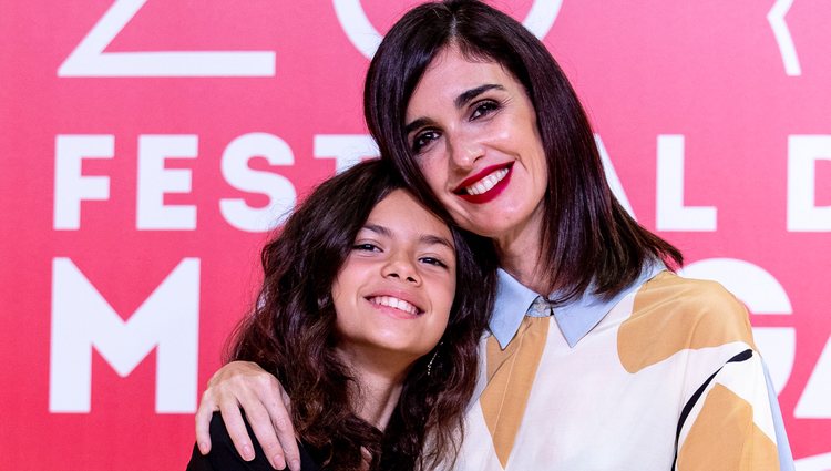 Paz Vega y su hija, Ava Salazar, muy sonrientes en el Festival de Cine de Málaga 2020