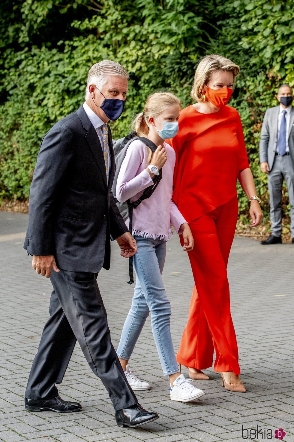 Felipe y Matilde de Bélgica acompañan a su hija Leonor de Bélgica en su vuelta al cole