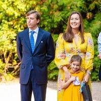 Luis de Luxemburgo, Félix y Claire de Luxemburgo con sus hijos Amalia y Liam de Luxemburgo en el bautizo de Carlos de Luxemburgo