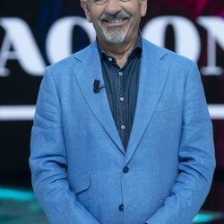 Carlos Sobera en el primer debate de 'La isla de las tentaciones 2'