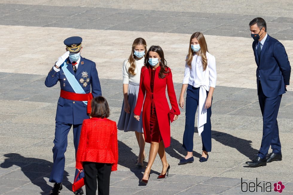 Los Reyes Felipe y Letizia, la Princesa Leonor y la Infanta Sofía y Pedro Sánchez en el Día de la Hispanidad 2020