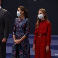 La Reina Letizia y la Infanta Sofía en la audiencia a los galardonados de los Premios Princesa de Asturias 2020