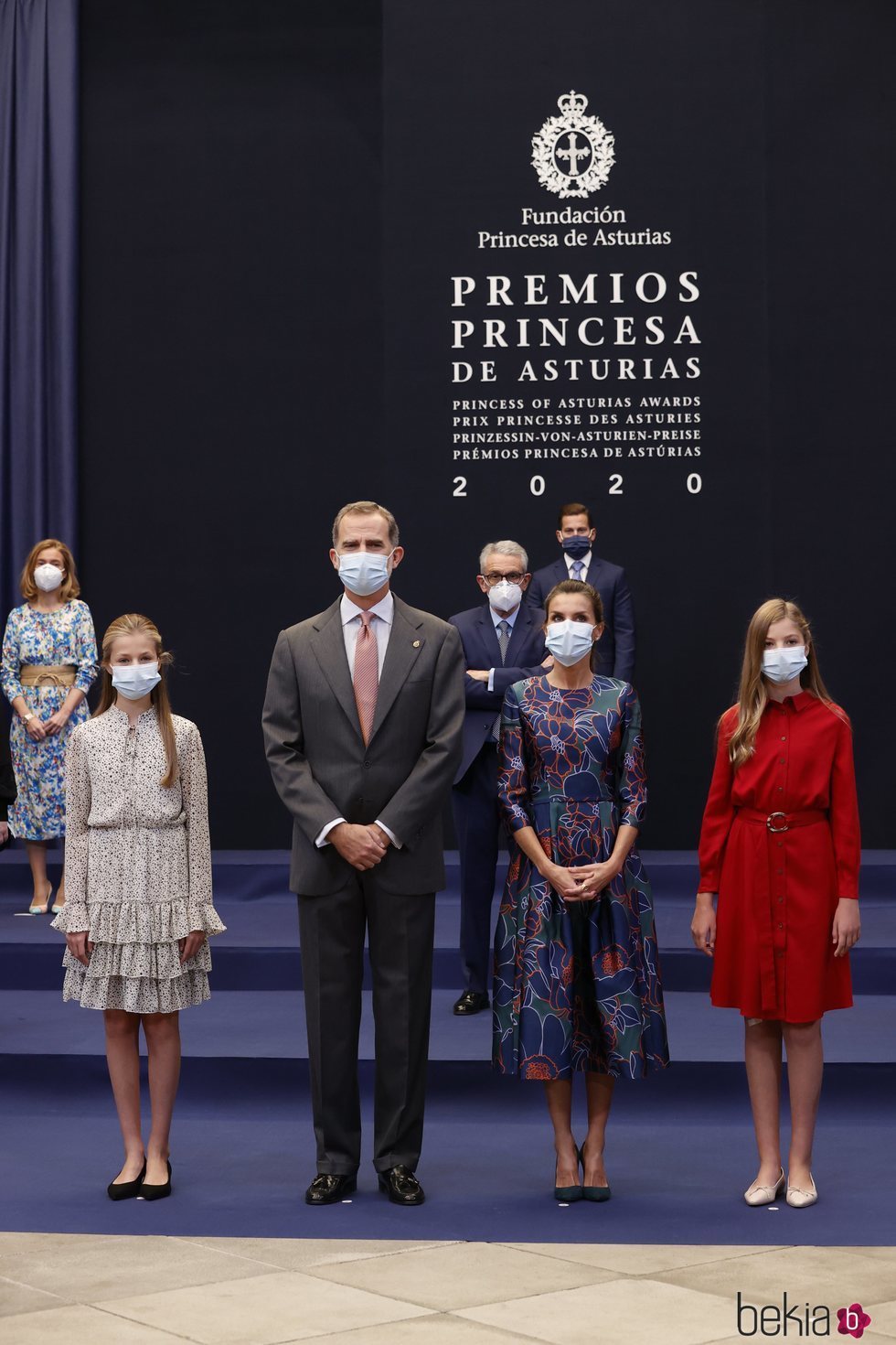 Los Reyes Felipe y Letizia y sus hijas Leonor y Sofía en la audiencia a los galardonados de los Premios Princesa de Asturias 2020