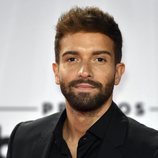 Pablo Alborán posa en la alfombra roja de los Billboard Latin Music Awards 2020