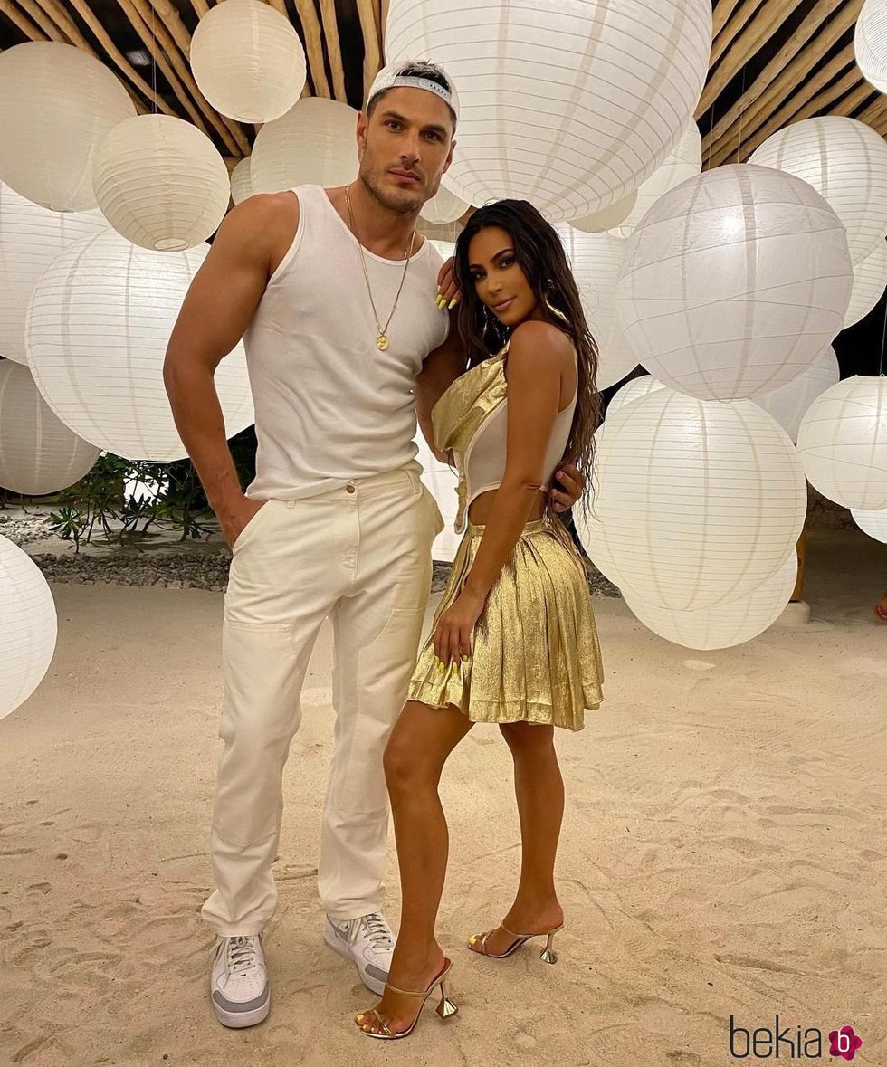 Chris Appleton con Kim Kardashian en la fiesta del 40 cumpleaños de la empresaria