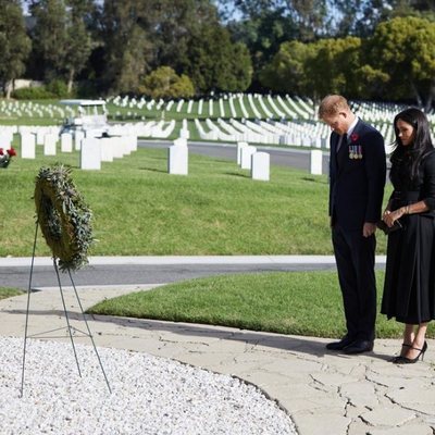 La Familia Real Británica celebrando el Día del Recuerdo 2020