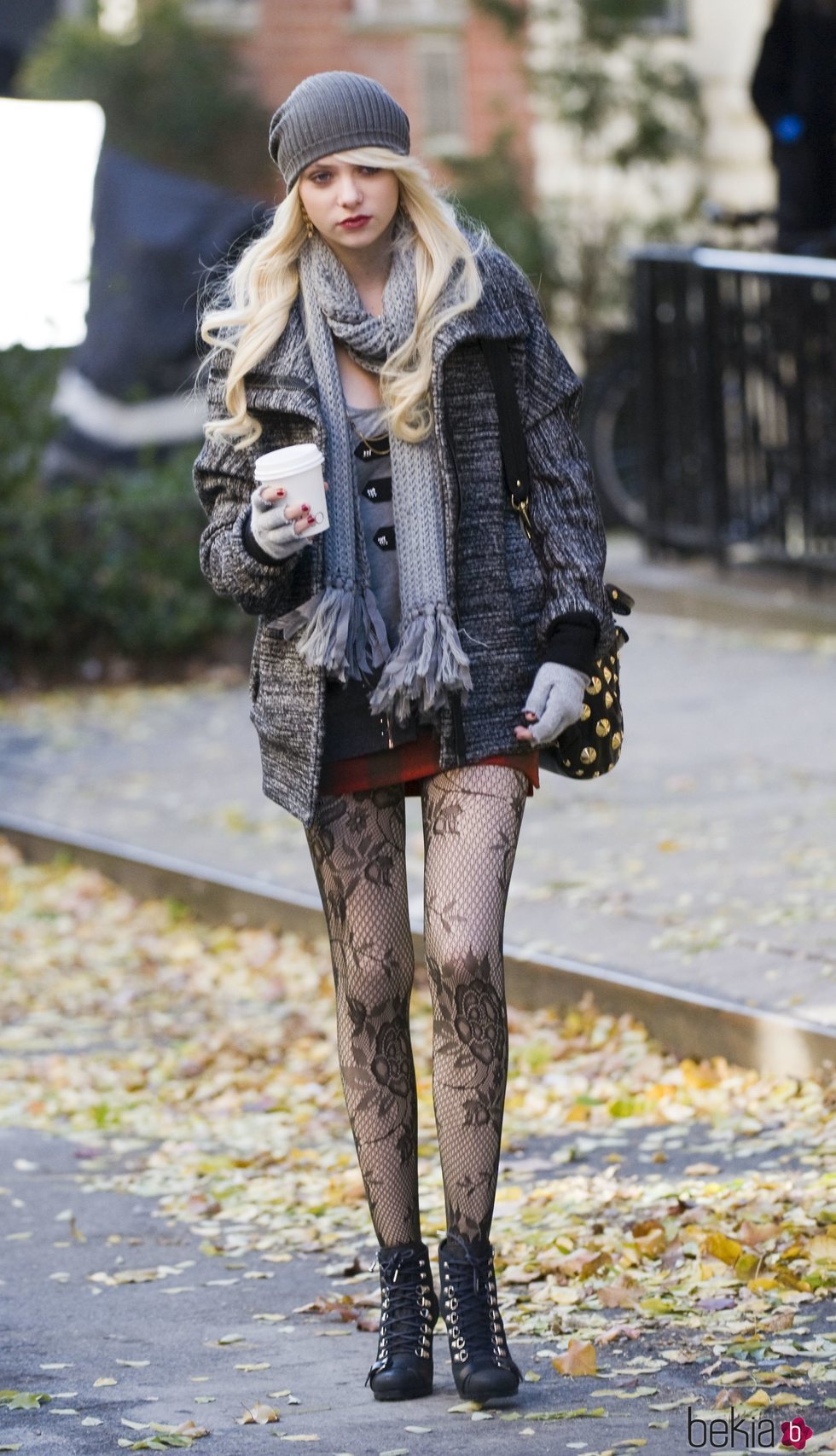 Taylor Momsen en el rodaje de 'Gossip girl' hace años