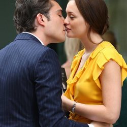 Leighton Meester y Ed Westwick rodando 'Gossip Girl' hace años