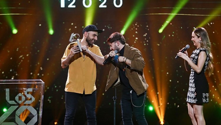 Nil Moliner recoge su premio en Los 40 Music Awards 2020