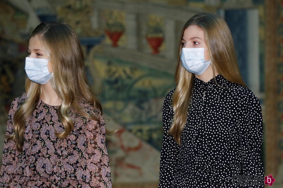 La Princesa Leonor y la Infanta Sofía en la reunión del Patronato de la Fundación Princesa de Girona