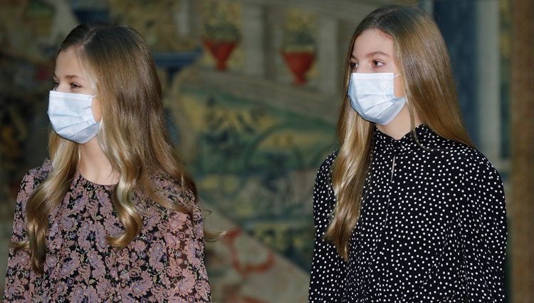 La Princesa Leonor y la Infanta Sofía en la reunión del Patronato de la Fundación Princesa de Girona