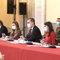 Los Reyes Felipe y Letizia, la Princesa Leonor y la Infanta Sofía durante la reunión del Patronato de la Fundación Princesa de Girona