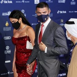 Cristiano Ronaldo y Georgina Rodríguez en los Premios Globe Soccer 2020 de Dubai