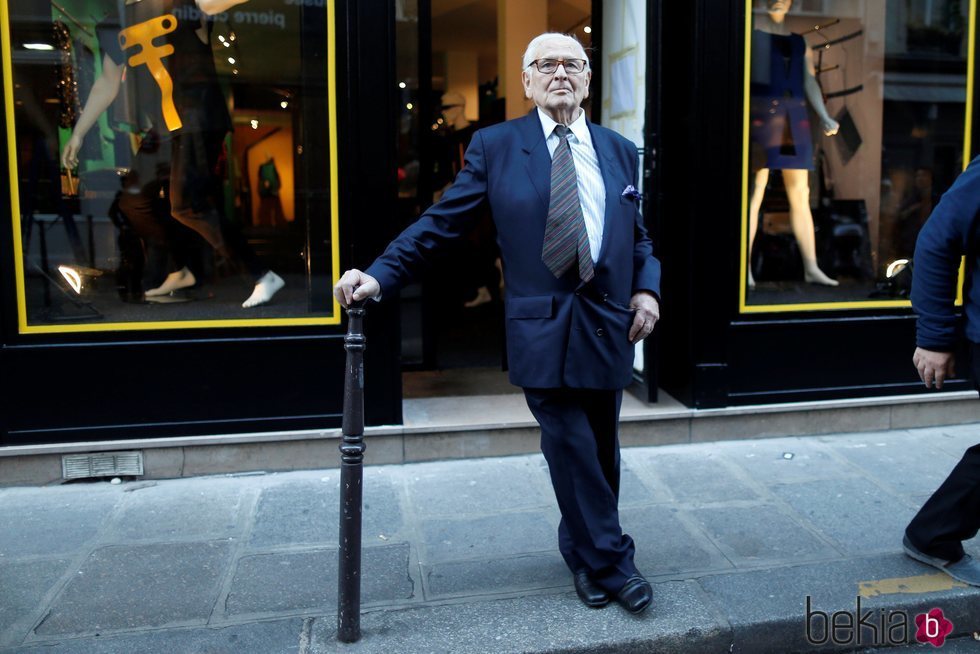 El prestigioso diseñador Pierre Cardin