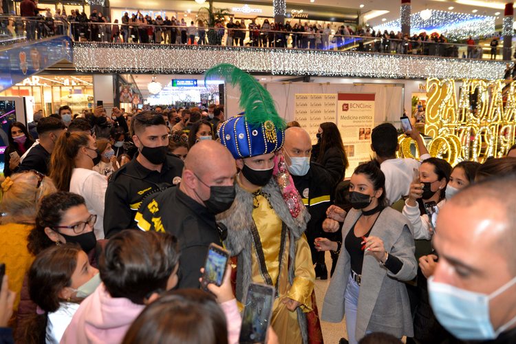 Omar Montes en el evento navideño del Centro Comercial La Cañada de Marbella