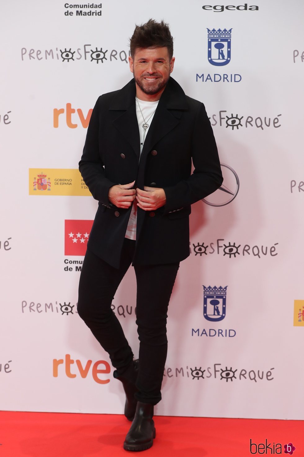 Pablo López en la alfombra roja de los Premios José María Forqué 2021