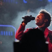 The Weeknd dándolo todo en su actuación de la Super Bowl 2021