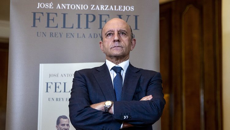 José Antonio Zarzalejos en la presentación de su libro 'Felipe VI. Un rey en la adversidad'