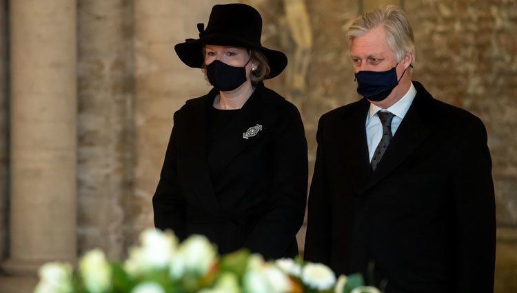 Felipe y Matilde de Bélgica visitan la Cripta Real de la Familia Real Belga