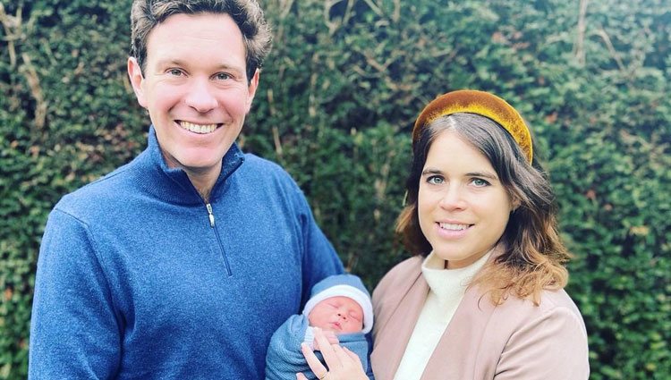 Eugenia de York y Jack Brooksbank presentan a su hijo August