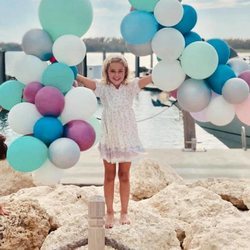 La Princesa Leonor de Suecia celebrando su séptimo cumpleaños