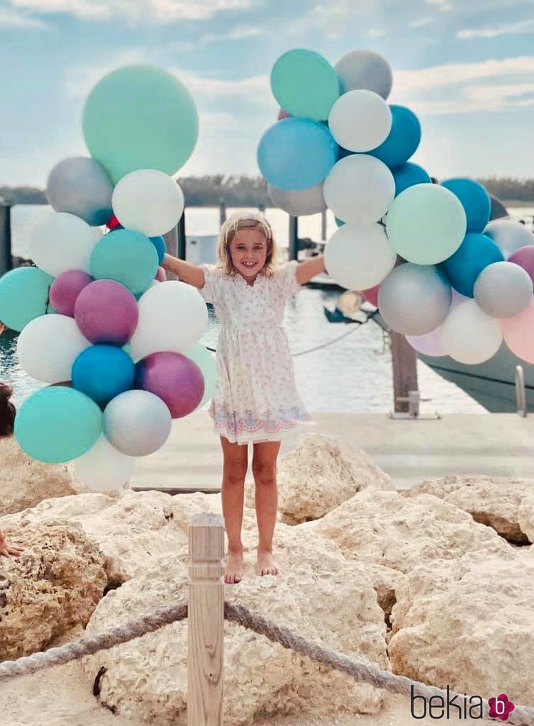 La Princesa Leonor de Suecia celebrando su séptimo cumpleaños