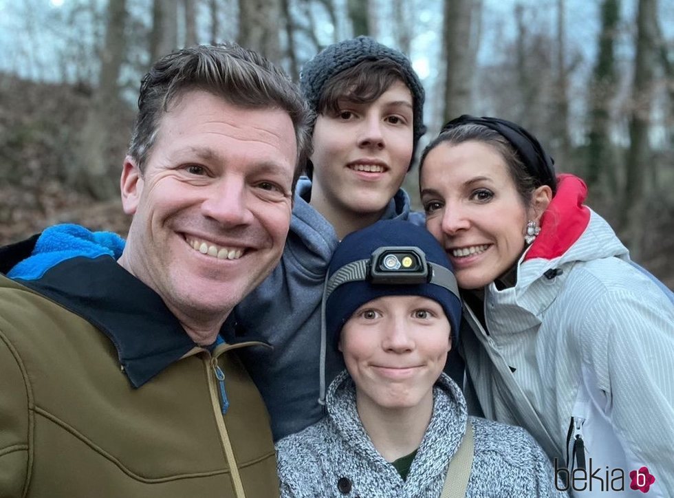 Tessy Antony de Nassau con sus hijos Gabriel y Noah de Luxemburgo y su pareja Frank Floessel