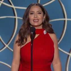 Salma Hayek en los Globos de Oro 2021