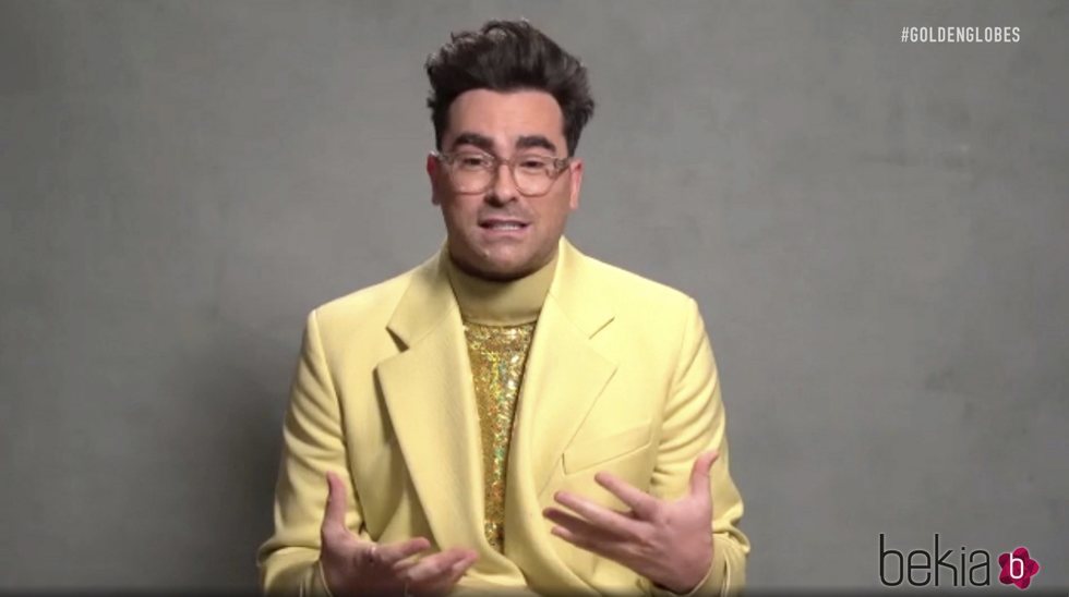 Dan Levy en los Globos de Oro 2021