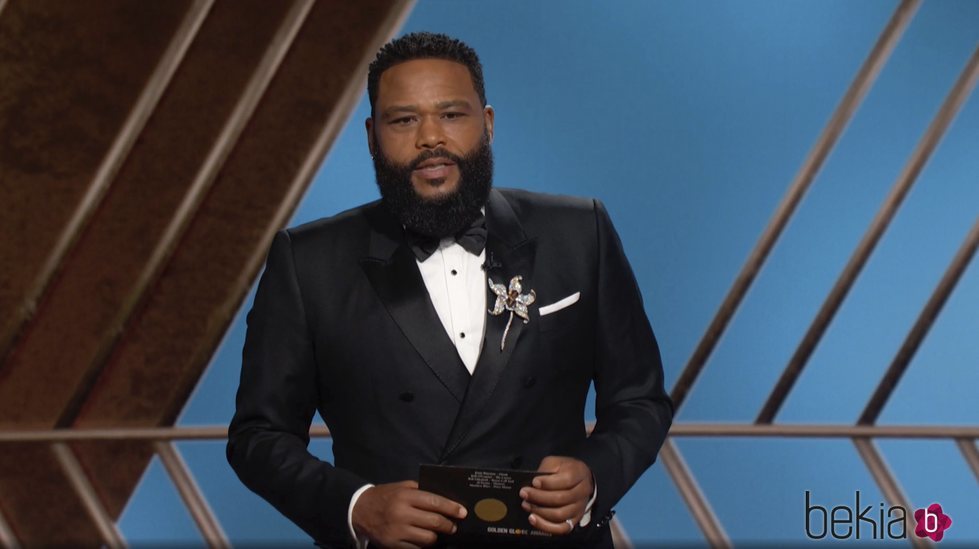 Anthony Anderson en los Globos de Oro 2021