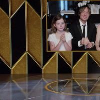 Rosie Perez y Nicole Kidman con Keith Urban y una de sus hijas en los Globos de Oro 2021