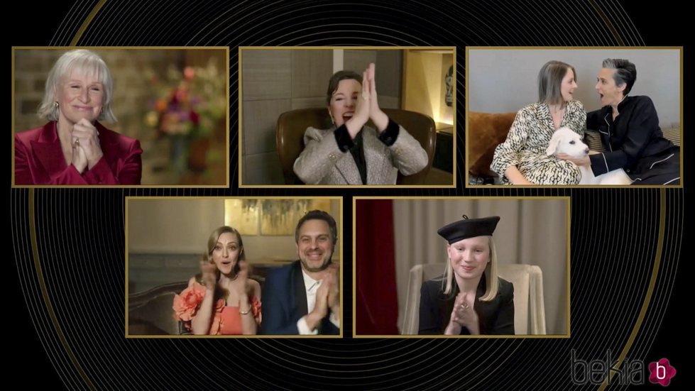 Glenn Close, Olivia Colman, Jodie Foster y Alexandra Hedison, Amanda Seyfried y Thomas Sadoski y Helena Zengel en los Globos de Oro 2021