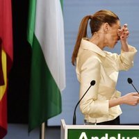 Eva González, emocionada en la entrega de las Medallas de Andalucía 2021