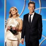 Kyra Sedgwick y Kevin Bacon en los Globos de Oro 2021