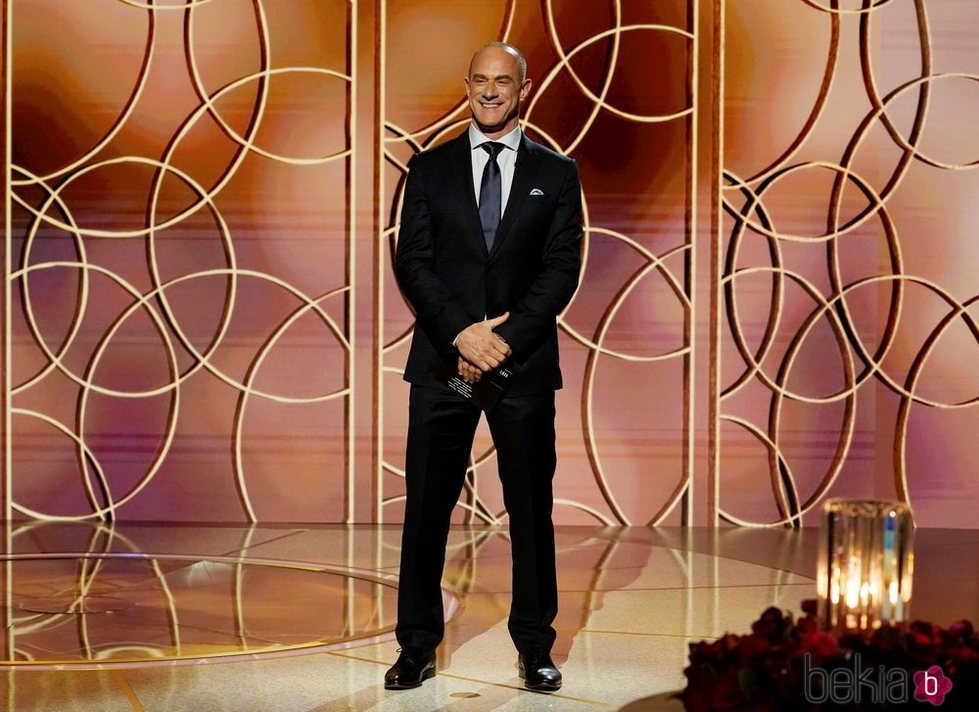 Christopher Meloni en los Globos de Oro 2021