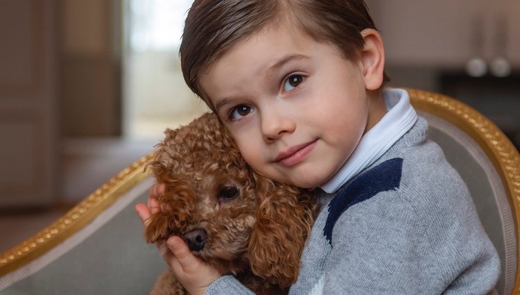 Oscar de Suecia con su perro Rio