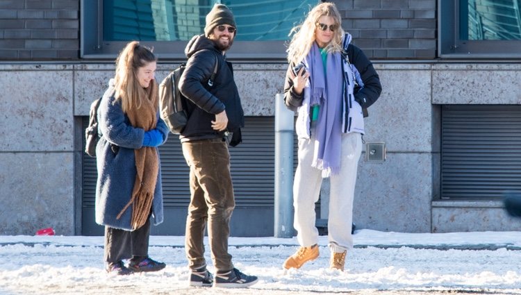 Toni Garrn y Alex Pettyfer en Berlín