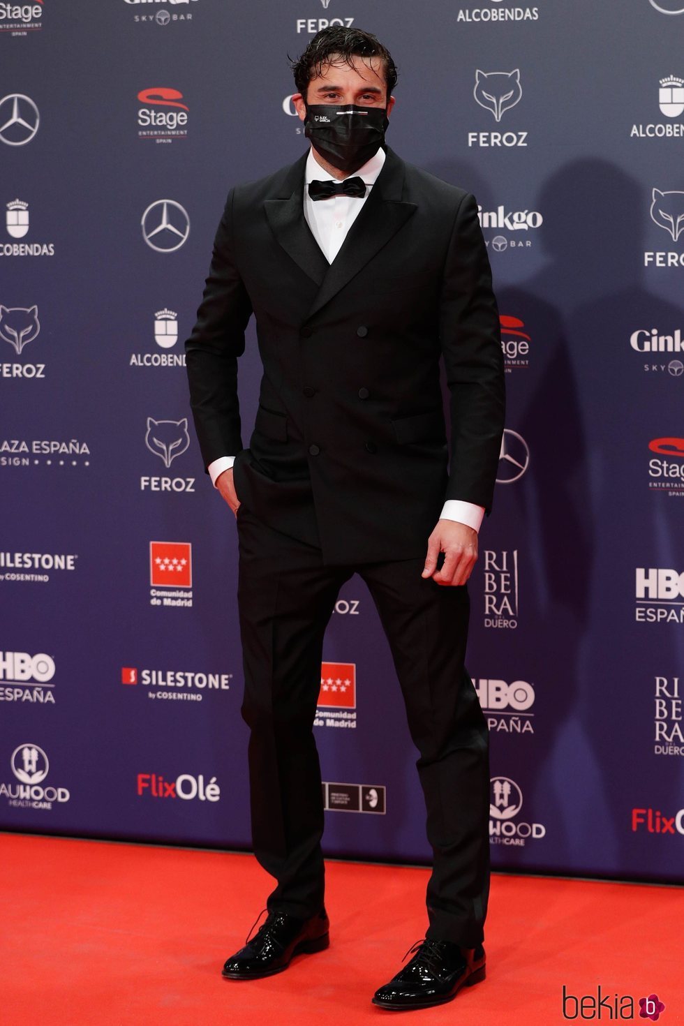 Álex García en la alfombra roja de los Premios Feroz 2021