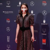 Andrea Levy en la alfomrba roja de los Premios Feroz 2021