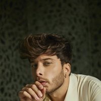 Blas Cantó en el videoclip de 'Voy a quedarme', canción de Eurovisión 2021