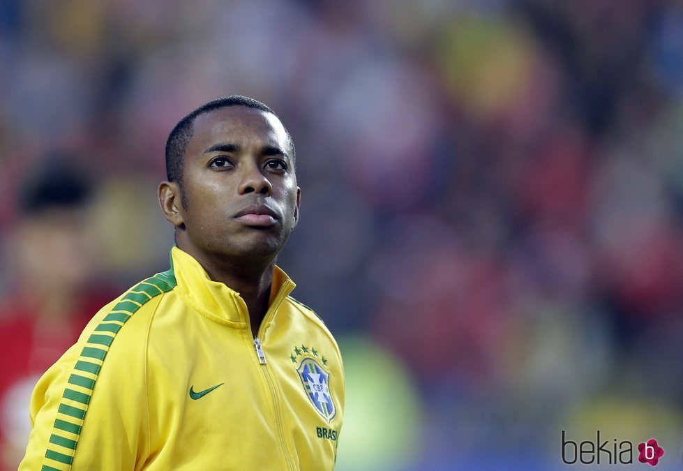 Robinho luciendo los colores de Brasil