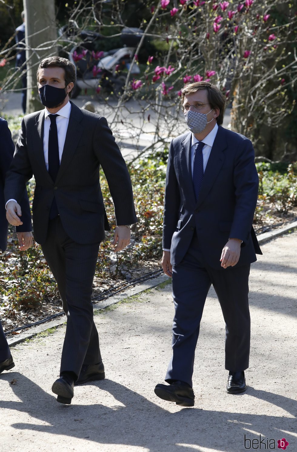 Pablo Casado y José Luis Martínez-Almeida en el Acto de Reconocimiento y Memoria a todas las Víctimas del Terrorismo en Madrid