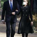 Los Reyes Felipe y Letizia en los Jardines del Palacio Real en el Acto de Reconocimiento y Memoria a todas las Víctimas del Terrorismo en Madrid