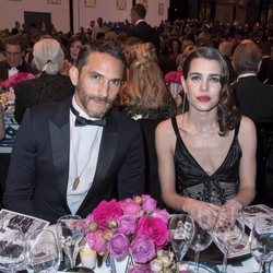 Sébastien Jondeau y Carlota Casiraghi en el Baile de la Rosa de 2017