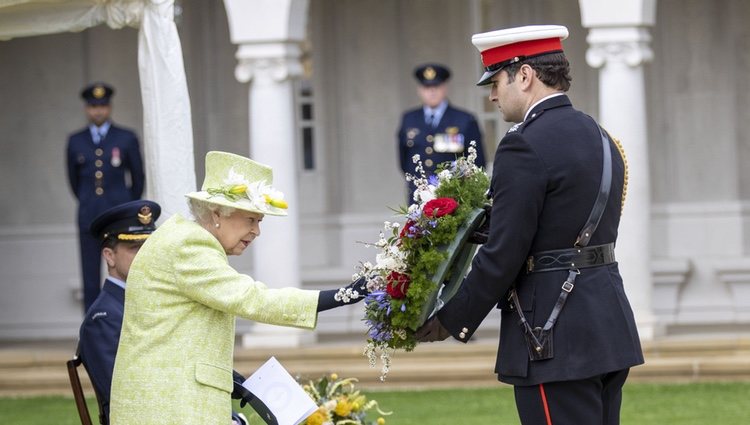 La Reina Isabel en el centenario de la Royal Australian Air Force