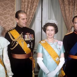 La Reina Isabel y el Duque de Edimburgo con Juan y Josefina Carlota de Luxemburgo en 1976