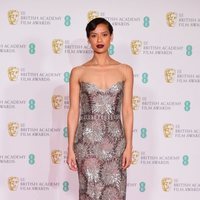 Gugu Mbatha-Raw en los BAFTA 2021