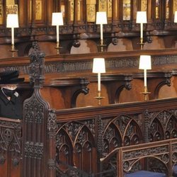 La Reina Isabel en solitario en el funeral del Duque de Edimburgo