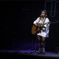 Yoly Saa en el concierto Únicas de Cadena Dial