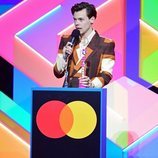 Harry Styles recoge su premio en los Brit Awards 2021